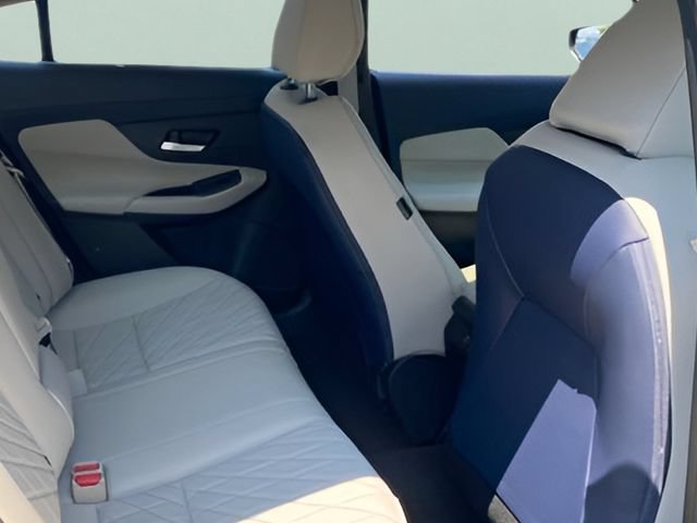 New 2026 Nissan Sentra SL w/ Floor Mat Package FWD image 26
