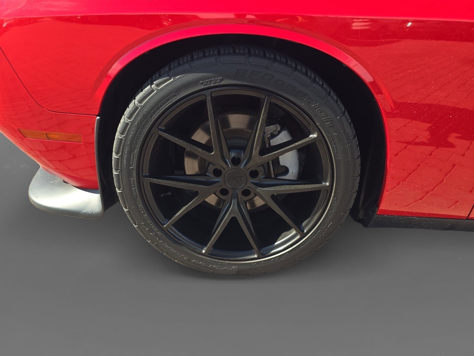 Used 2022 Dodge Challenger GT RWD image 9
