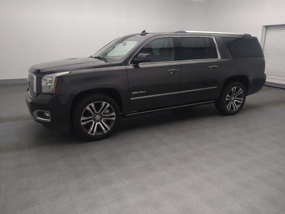 Used 2017 GMC Yukon XL Denali w/ Open Road Package AWD/4WD image 2