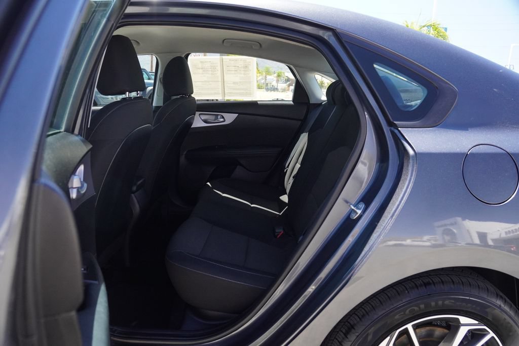 Used 2024 Kia Forte LXS w/ LXS Technology Package FWD image 29