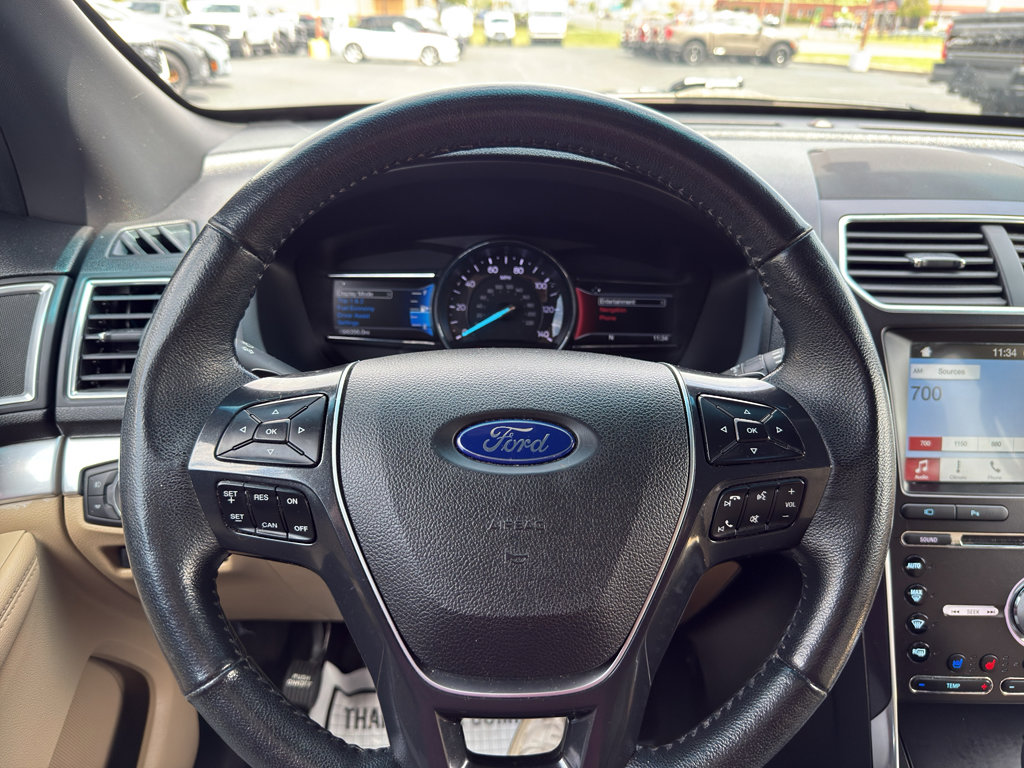 Used 2017 Ford Explorer Limited AWD/4WD image 15