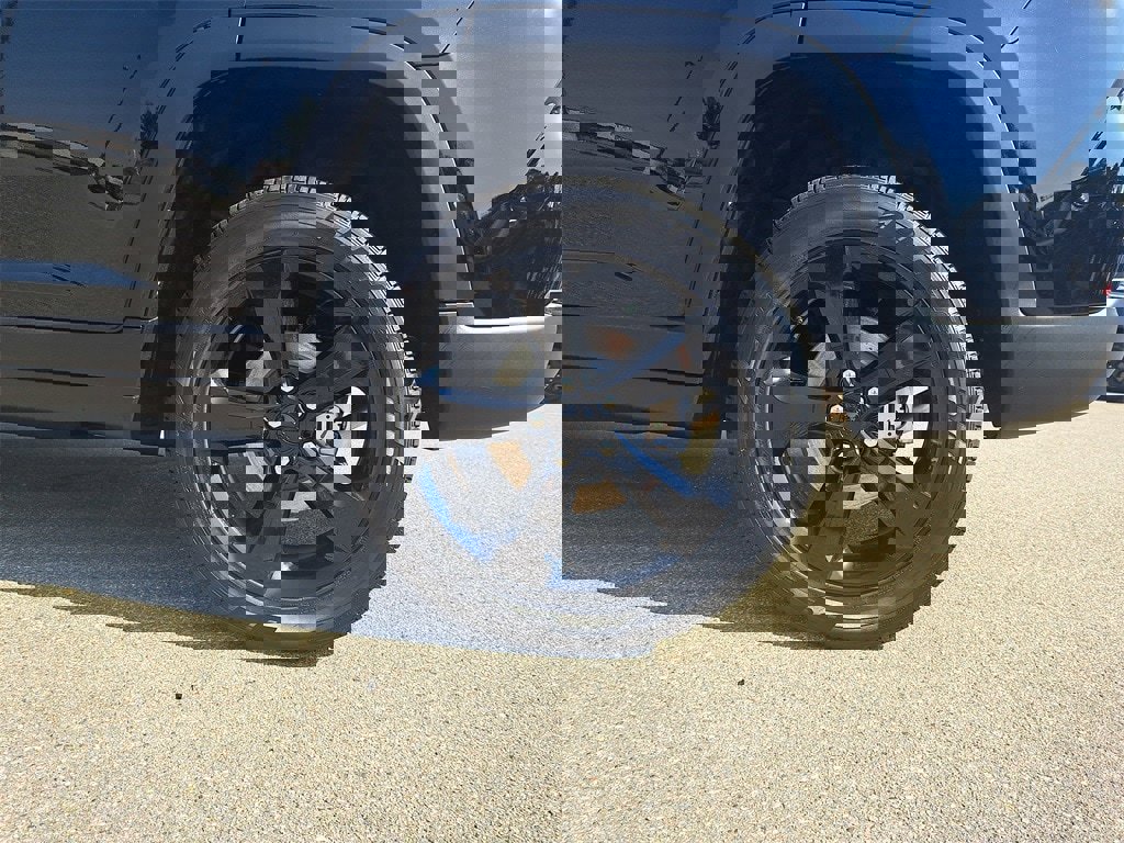 New 2025 Jeep Grand Cherokee Altitude image 33