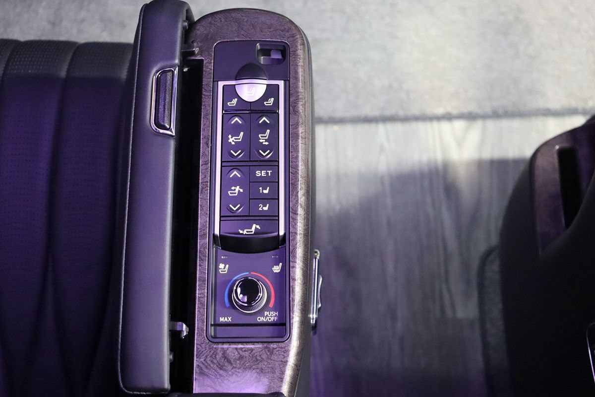Used 2024 RAM ProMaster 3500 w/ Advanced Safety Group FWD image 75