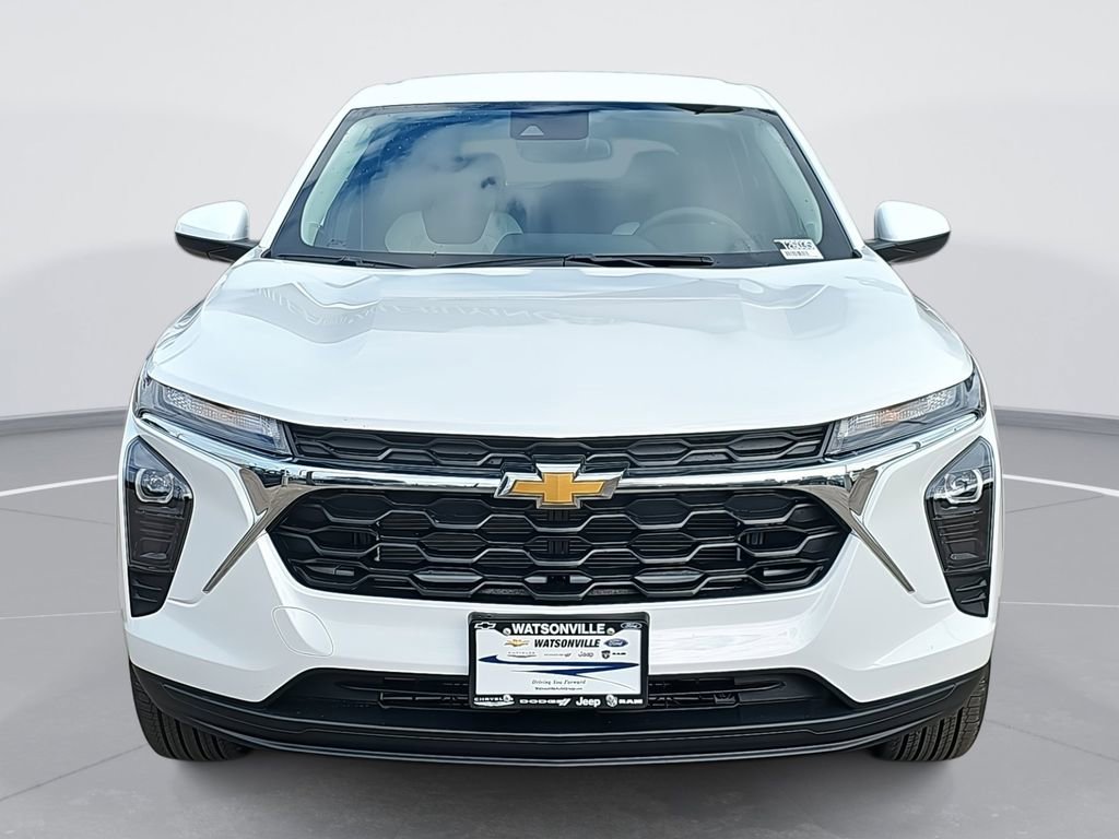 New 2026 Chevrolet Trax LS w/ LS Convenience Package image 8