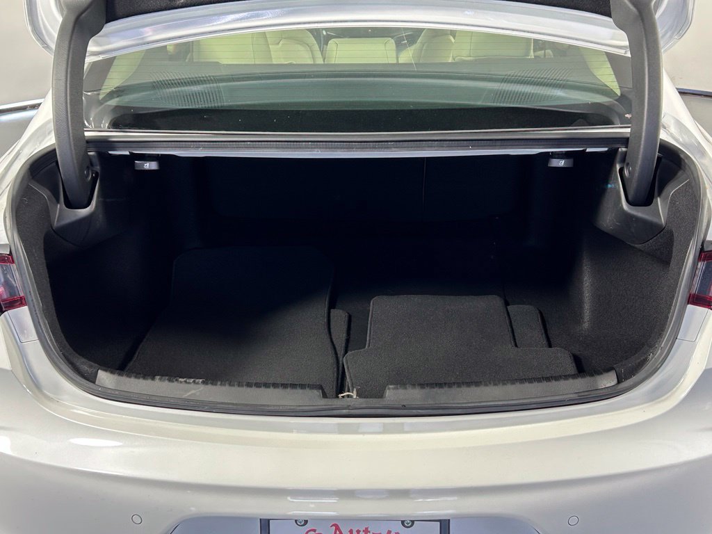 Used 2023 Acura TLX w/ Technology Package FWD image 14