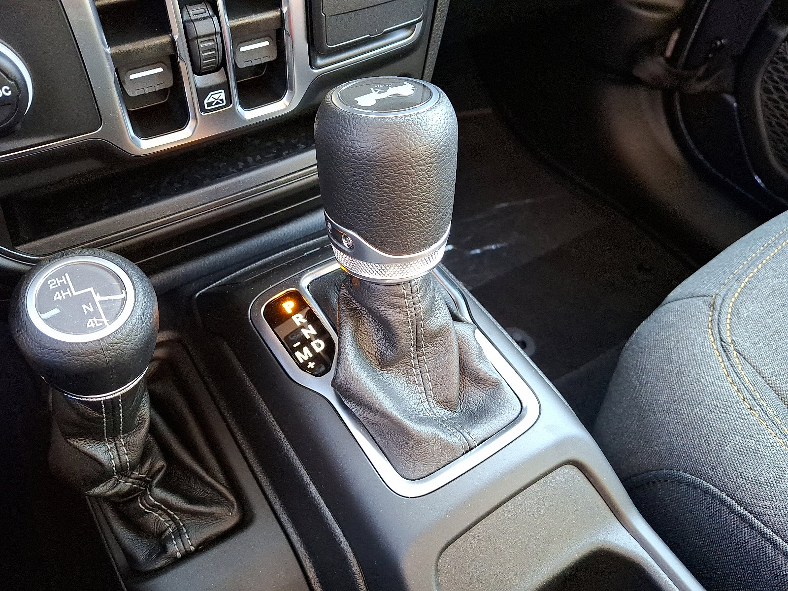 New 2025 Jeep Wrangler Sport S image 8