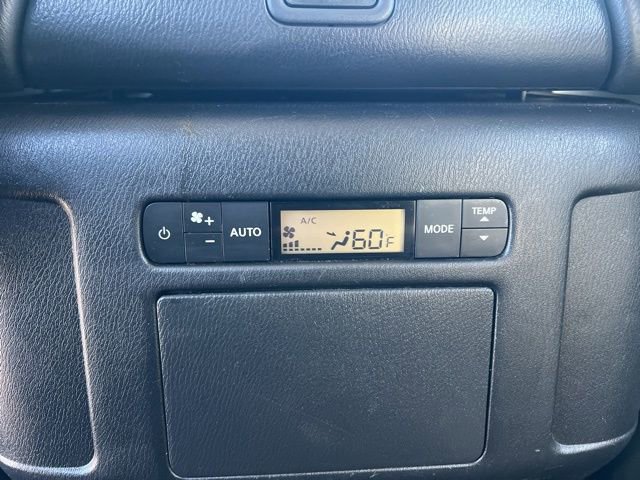 Used 2021 Nissan Armada SV image 33