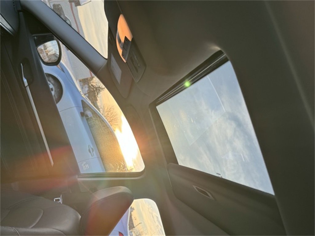 Used 2023 Nissan Altima 2.5 SL image 7