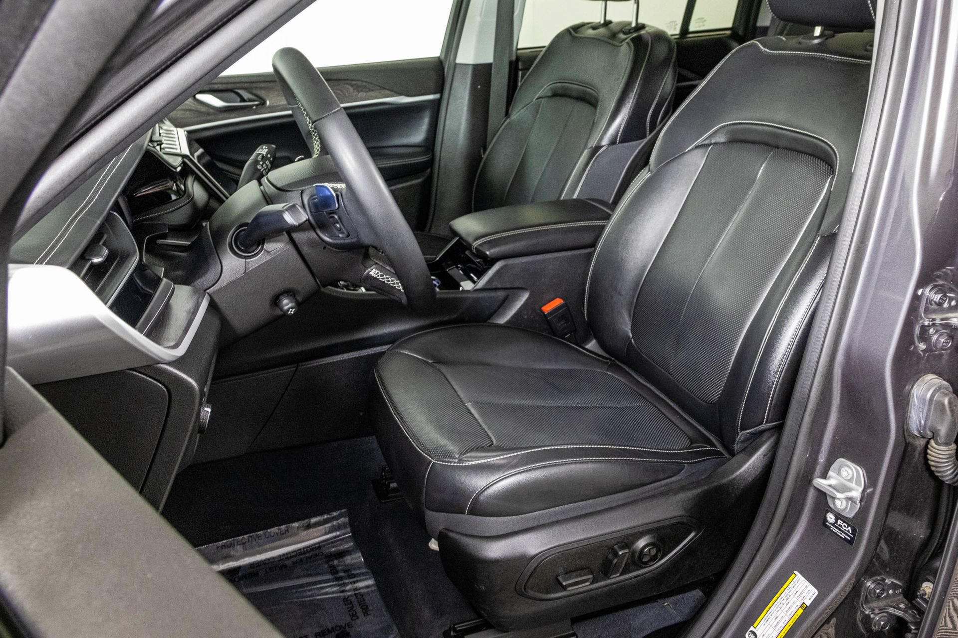 Used 2022 Jeep Grand Cherokee Limited 4xe w/ Luxury Tech Group II AWD/4WD image 27