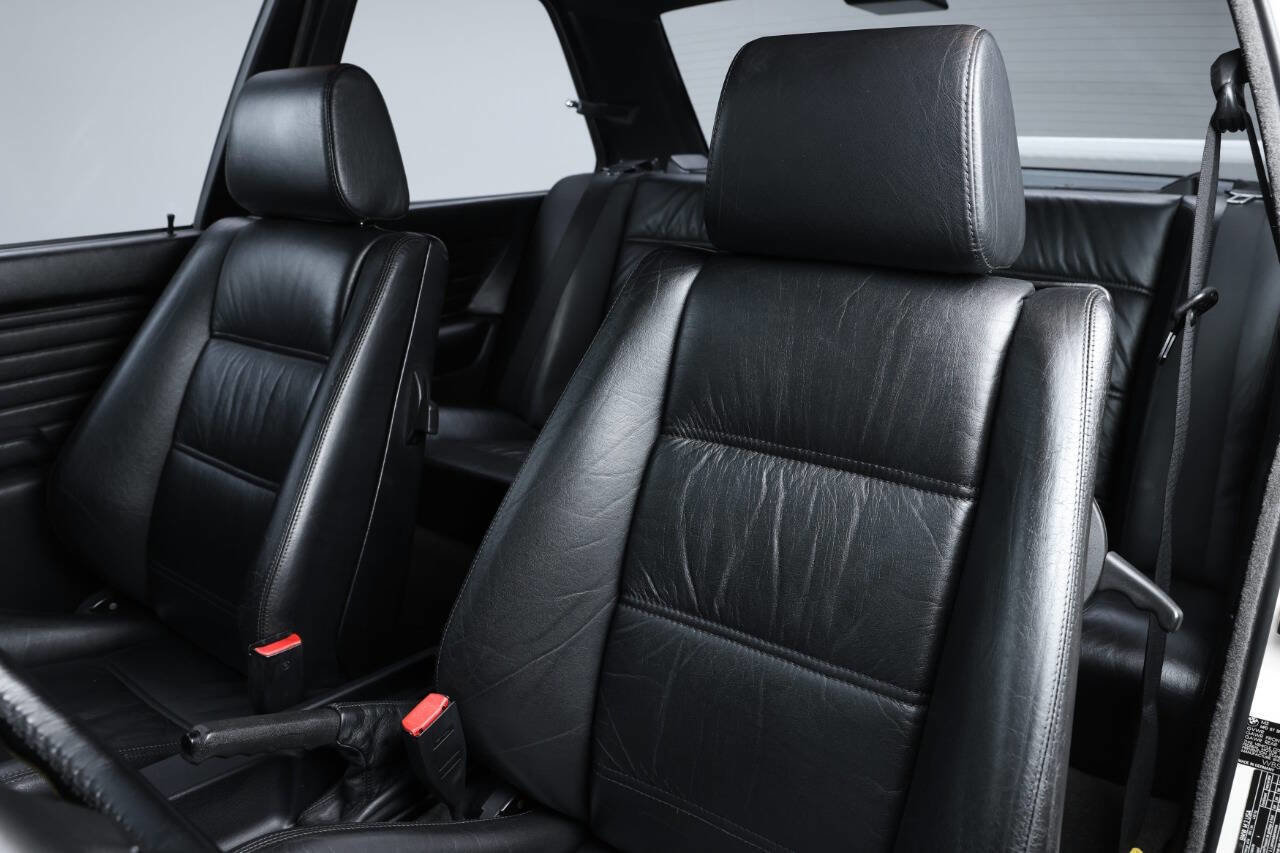 Used 1988 BMW M3 Coupe image 90