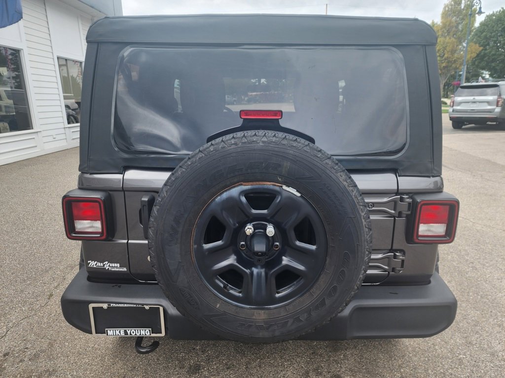 Used 2023 Jeep Wrangler Sport image 6