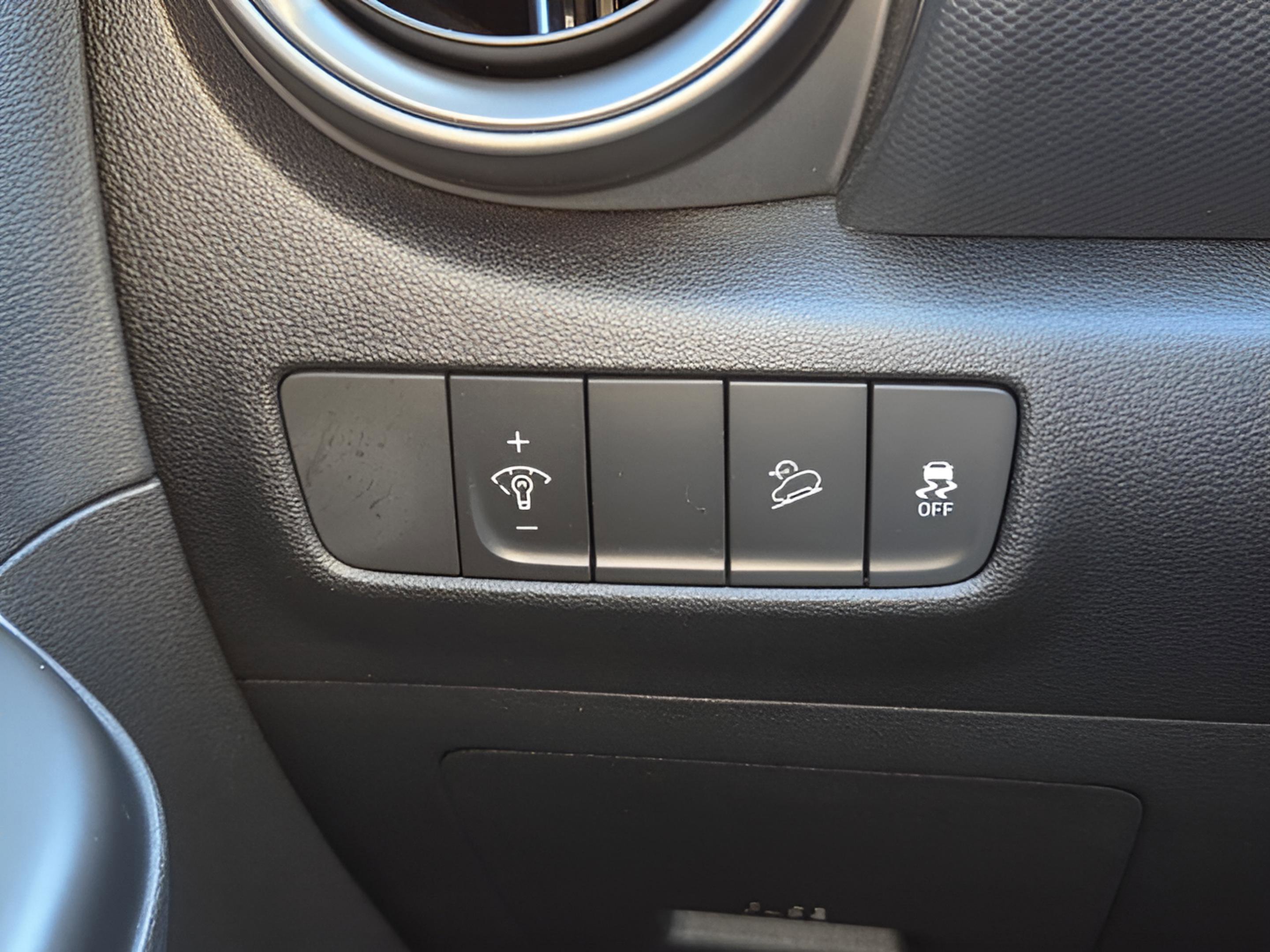 Used 2023 Hyundai Kona N Line image 21