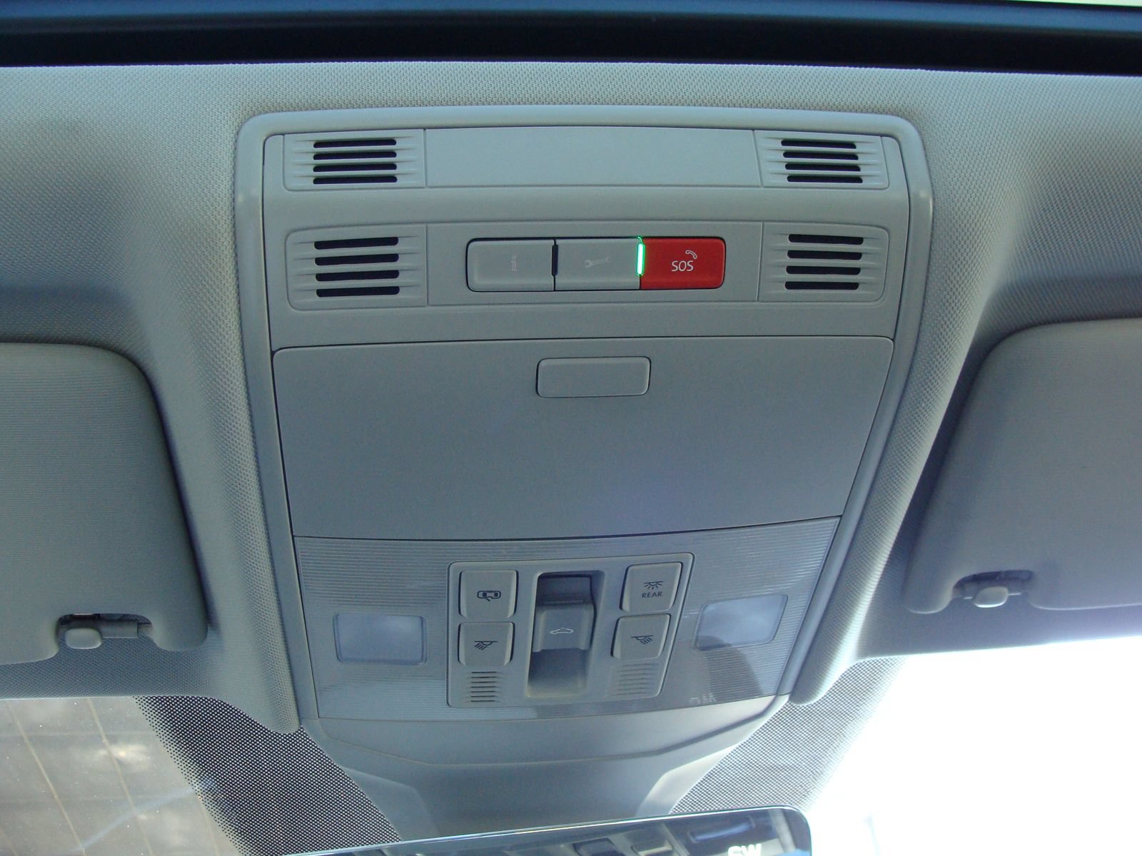 Used 2022 Volkswagen Jetta SE FWD image 15