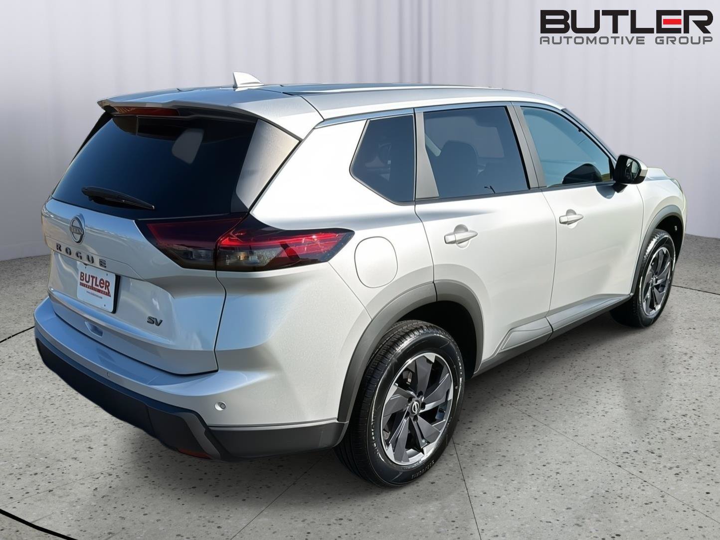 Used 2024 Nissan Rogue SV FWD image 6