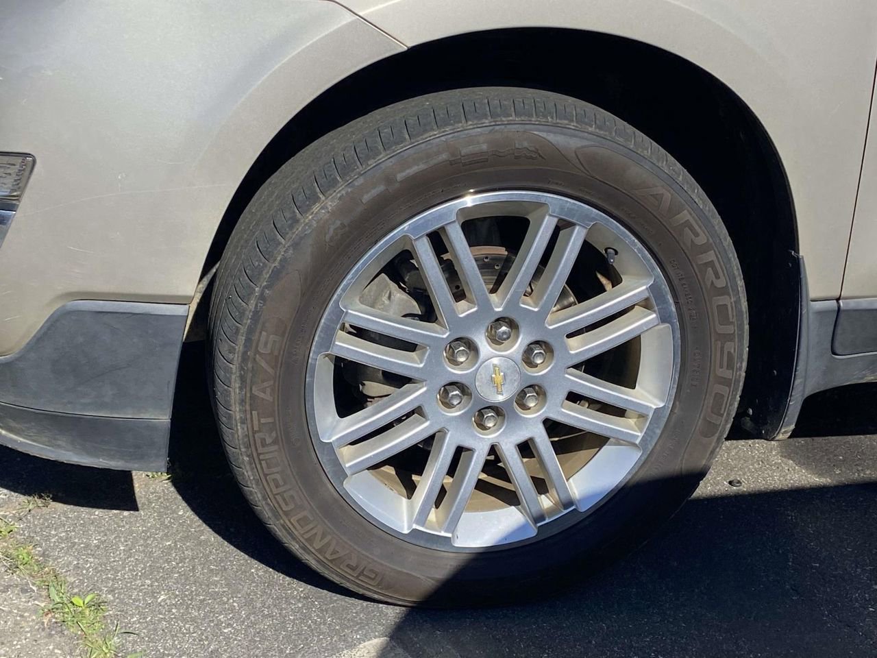 Used 2015 Chevrolet Traverse LT w/ Style and Technology Package image 7