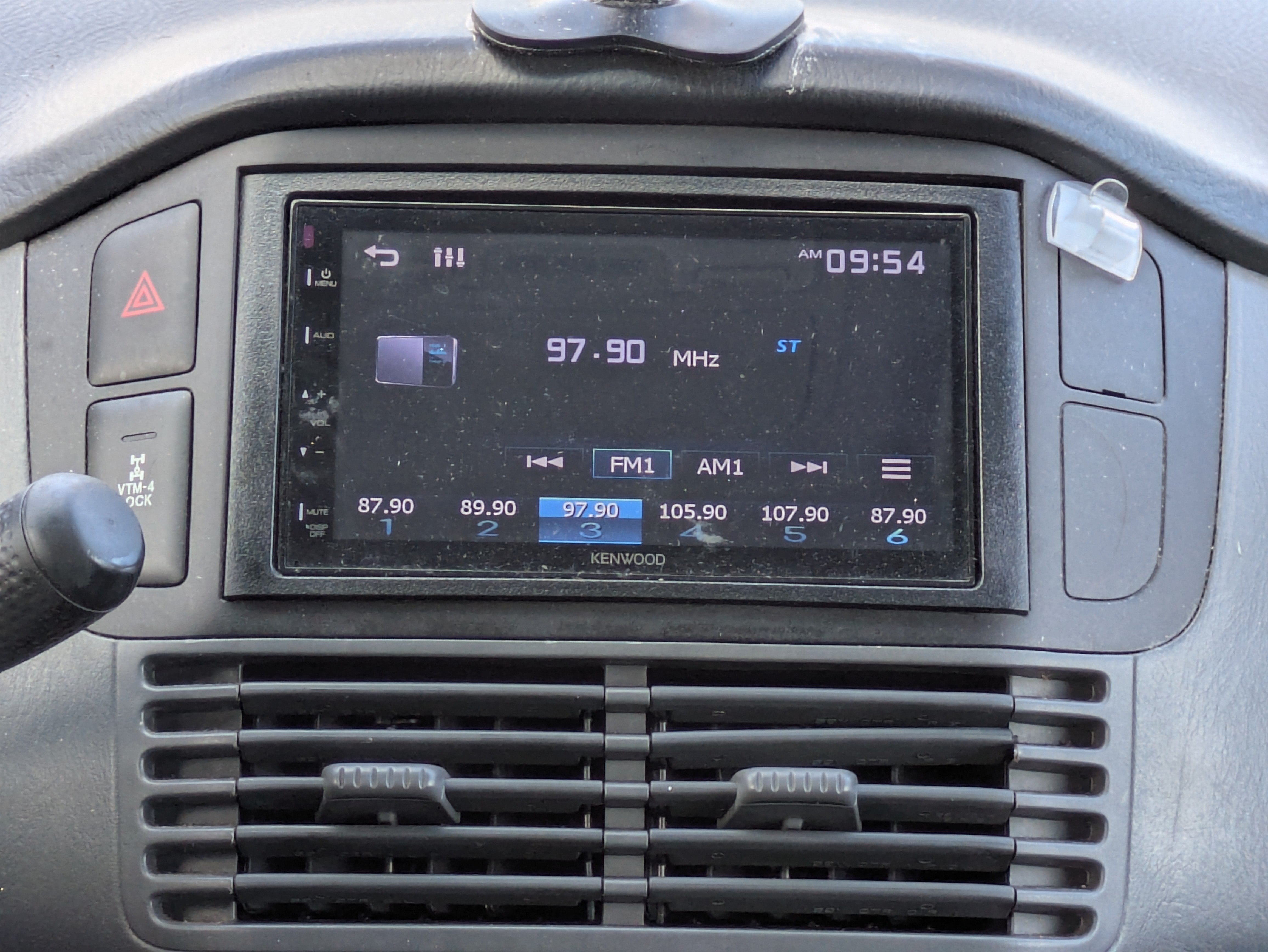 Used 2004 Honda Pilot EX image 18