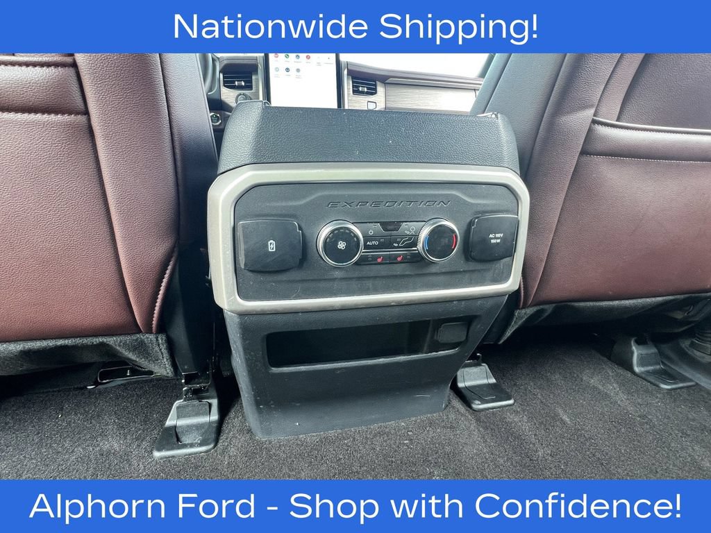 Used 2023 Ford Expedition Limited AWD/4WD image 18