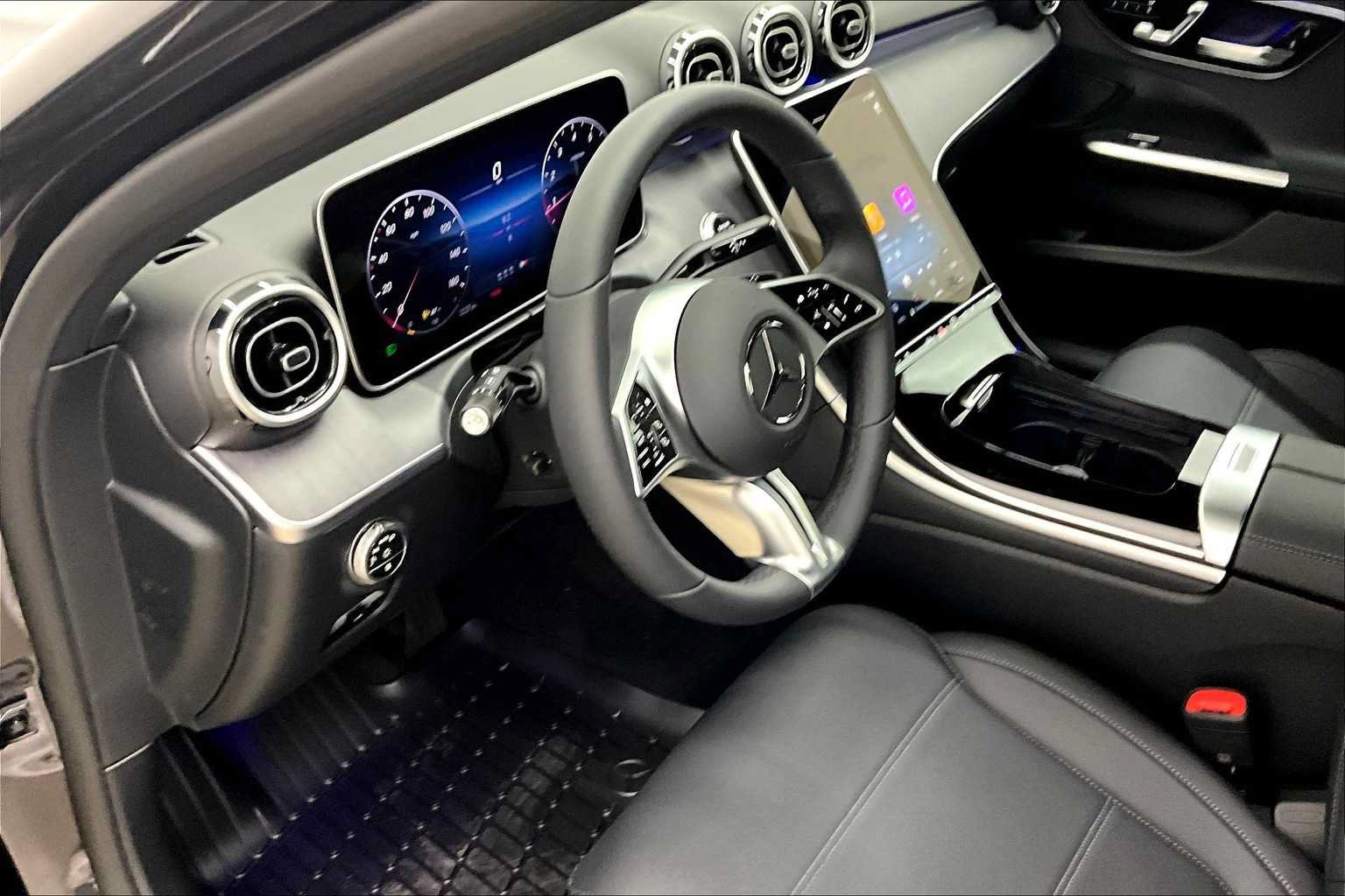 New 2025 Mercedes-Benz C 300 Sedan image 8