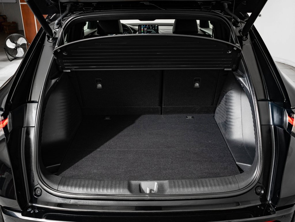 Certified 2025 Acura ADX A-Spec image 21