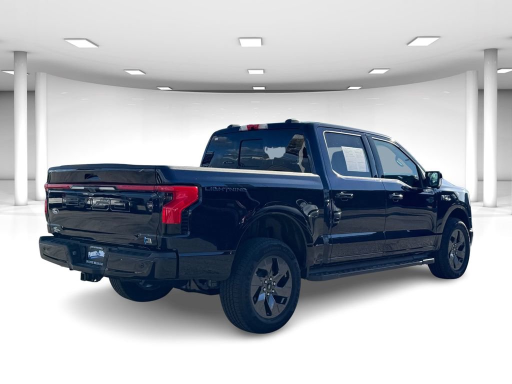 Used 2025 Ford F150 Lightning Lariat AWD/4WD image 4