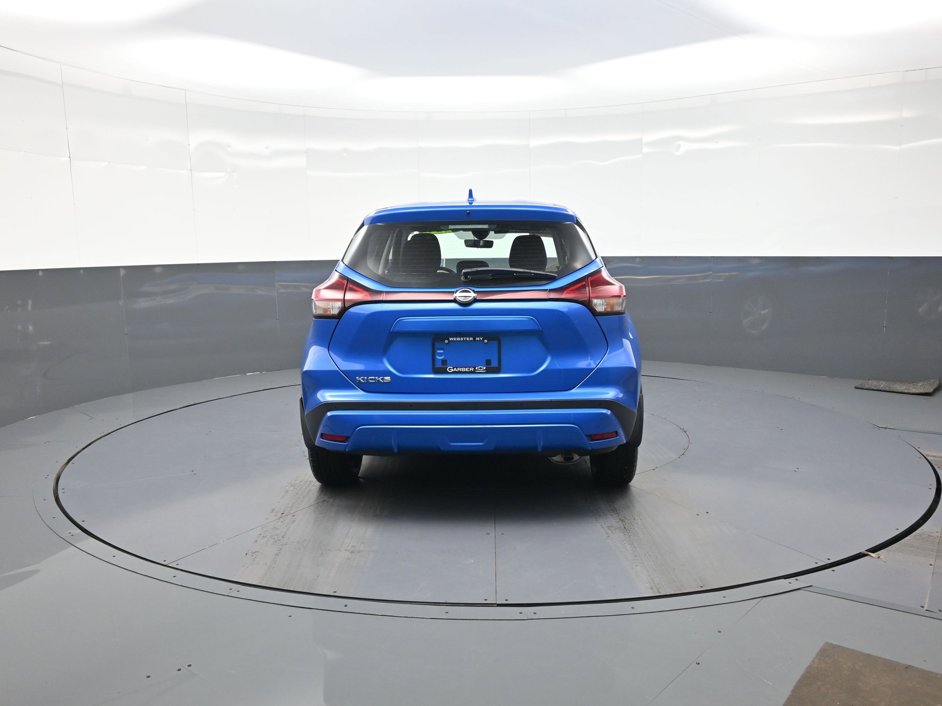 Used 2024 Nissan Kicks S w/ Interior Electronics Package image 4