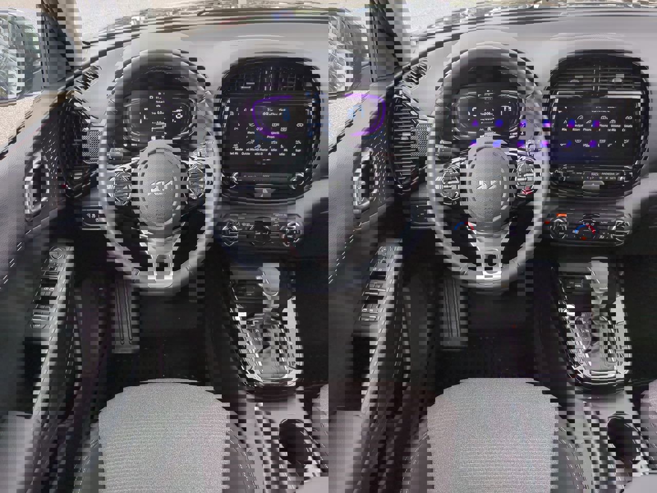 Used 2024 Kia Soul EX image 16