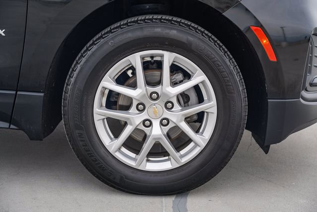 Used 2023 Chevrolet Equinox LS image 12