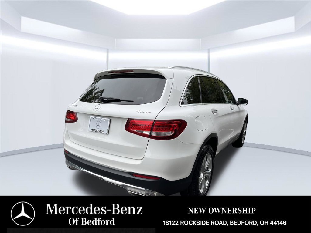 Used 2017 Mercedes-Benz GLC 300 4MATIC image 5