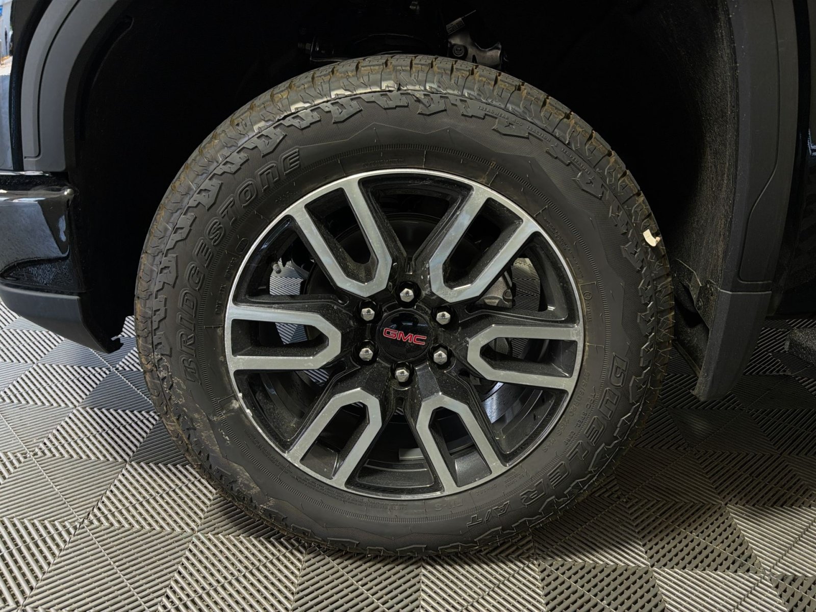 New 2026 GMC Sierra 1500 AT4 w/ AT4 Premium Package AWD/4WD image 12