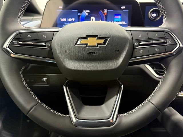 New 2026 Chevrolet Equinox EV LT image 38