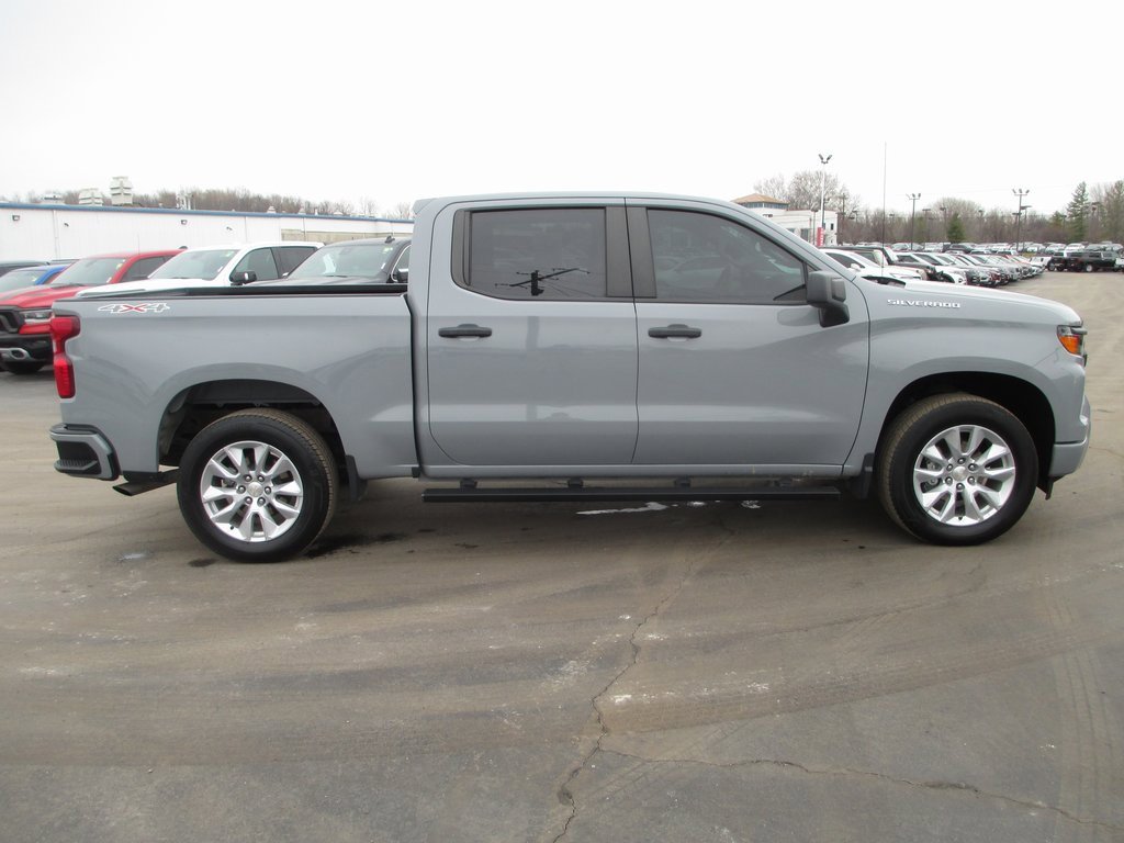 Certified 2024 Chevrolet Silverado 1500 Custom image 4