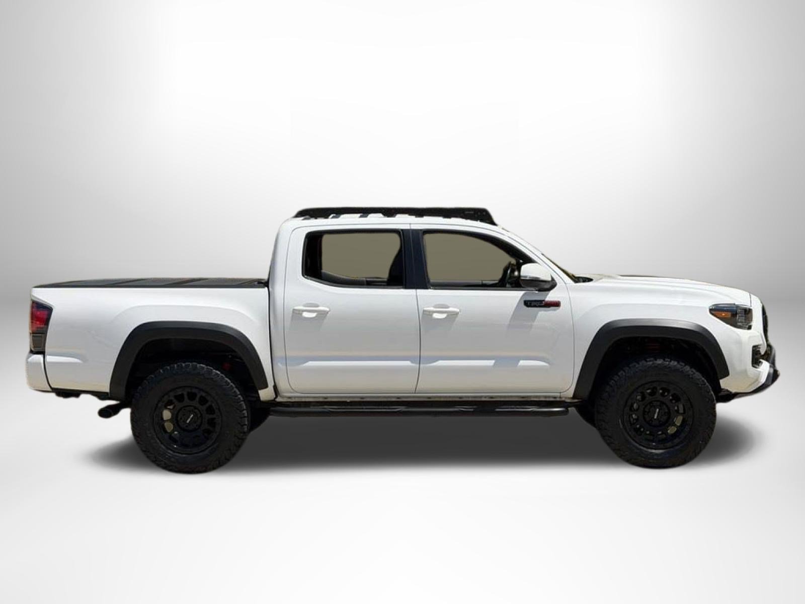 Used 2019 Toyota Tacoma TRD Pro AWD/4WD image 3