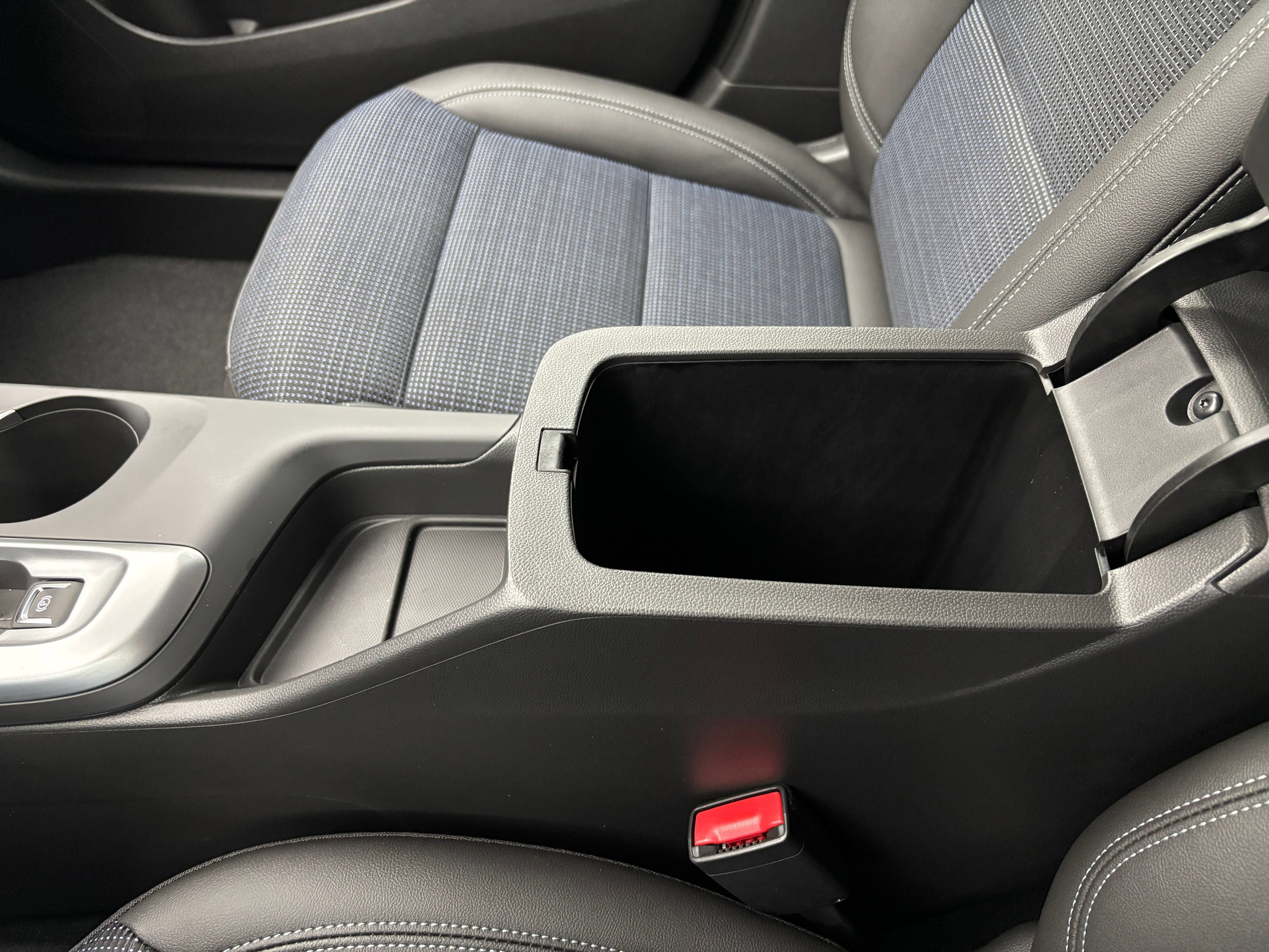 New 2026 Buick Envista Sport Touring w/ Convenience I Package FWD image 26
