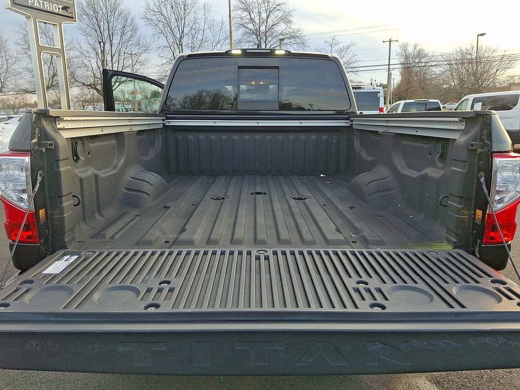 Certified 2023 Nissan Titan SV w/ SV Convenience Package image 28