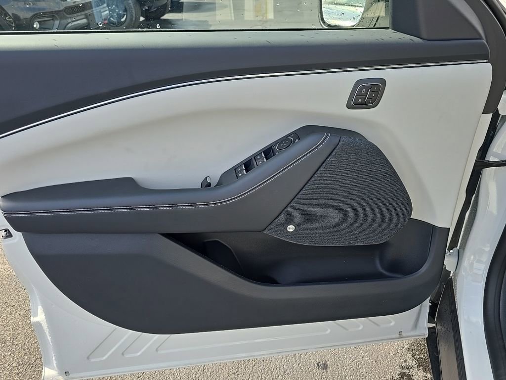 New 2026 Ford Mustang Mach-E Premium image 7