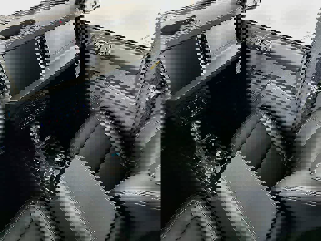 New 2026 Ford Bronco Outer Banks AWD/4WD image 11