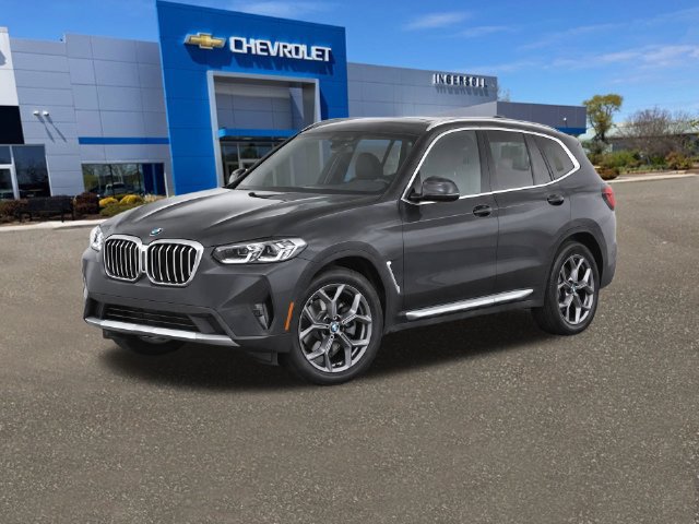 Used 2022 BMW X3 xDrive30i w/ Premium Package 2 (ZPA) AWD/4WD image 2