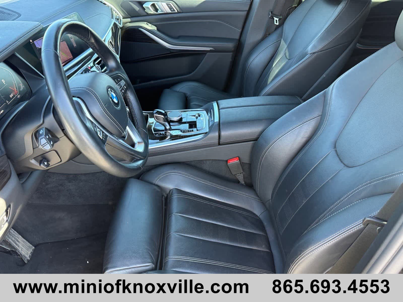 Used 2020 BMW X5 xDrive40i w/ Premium Package image 12