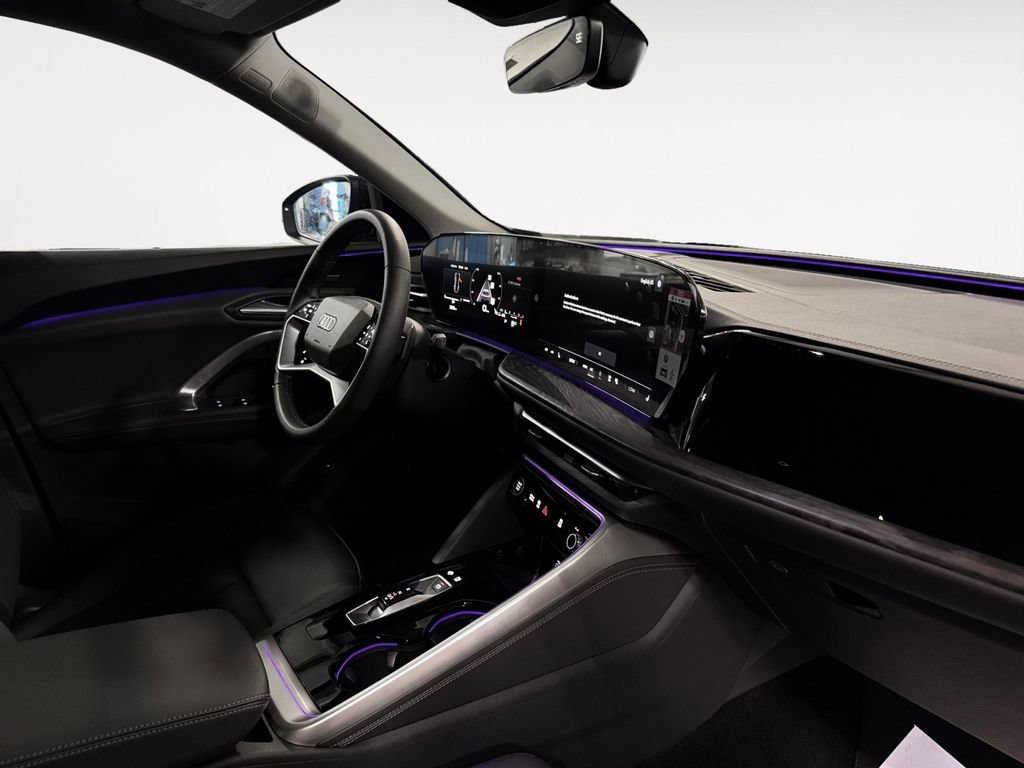 New 2025 Audi Q5 Premium AWD/4WD image 9