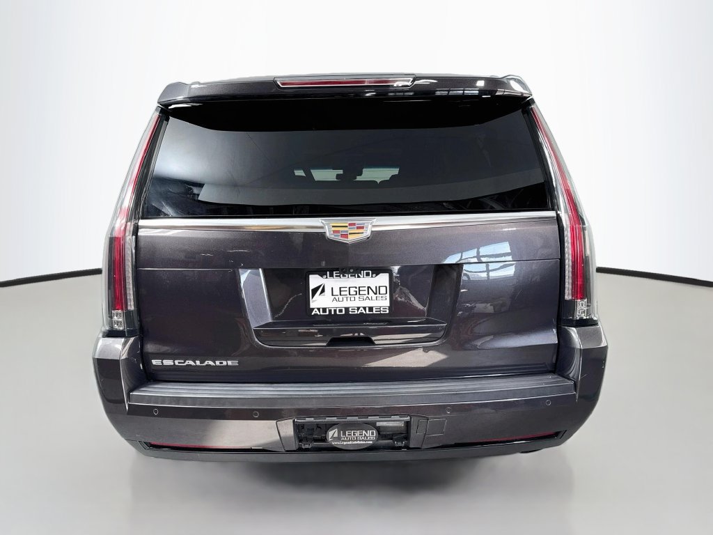 Used 2017 Cadillac Escalade ESV Premium Luxury AWD/4WD image 8