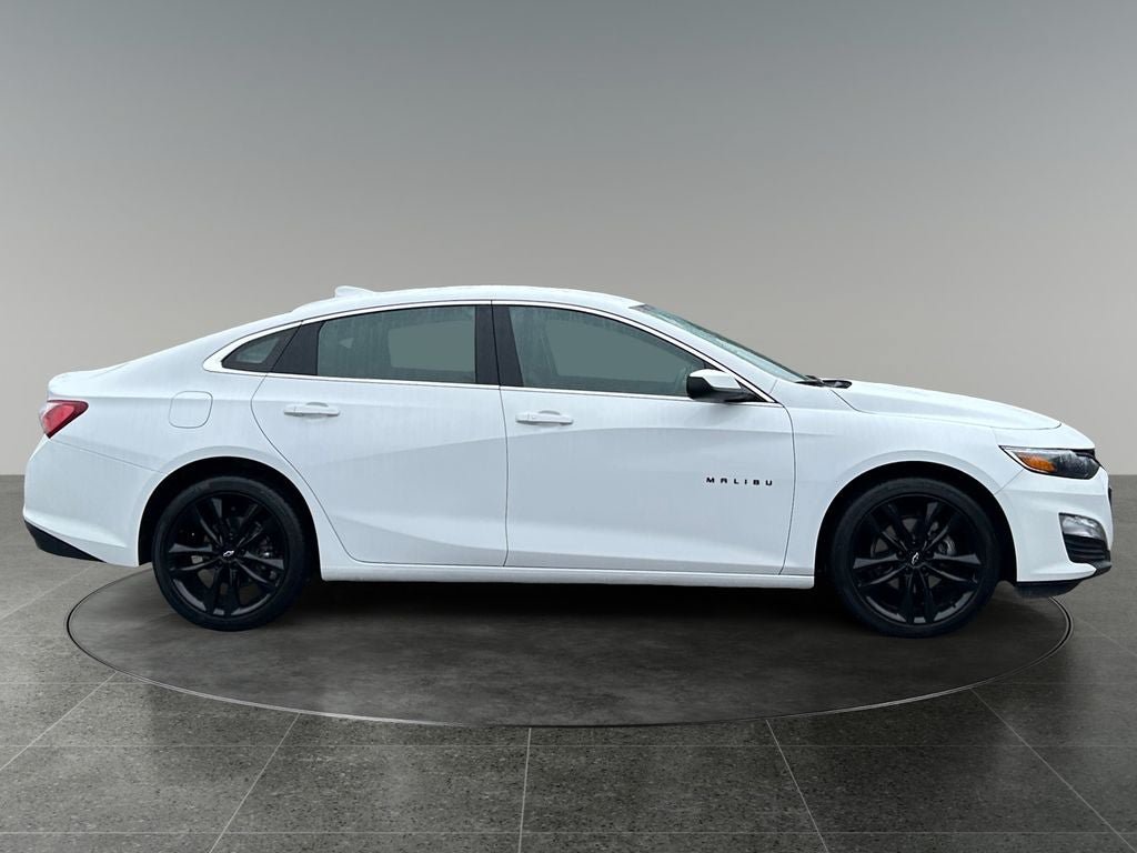 Used 2024 Chevrolet Malibu LT w/ Sport Edition FWD image 10