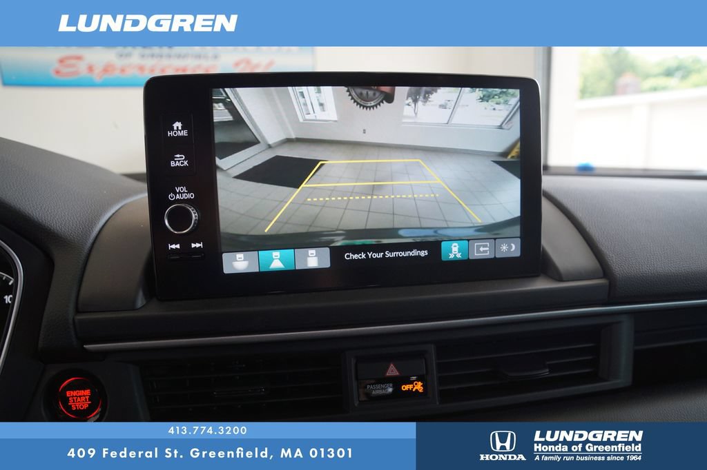 Used 2025 Honda Pilot EX-L image 24