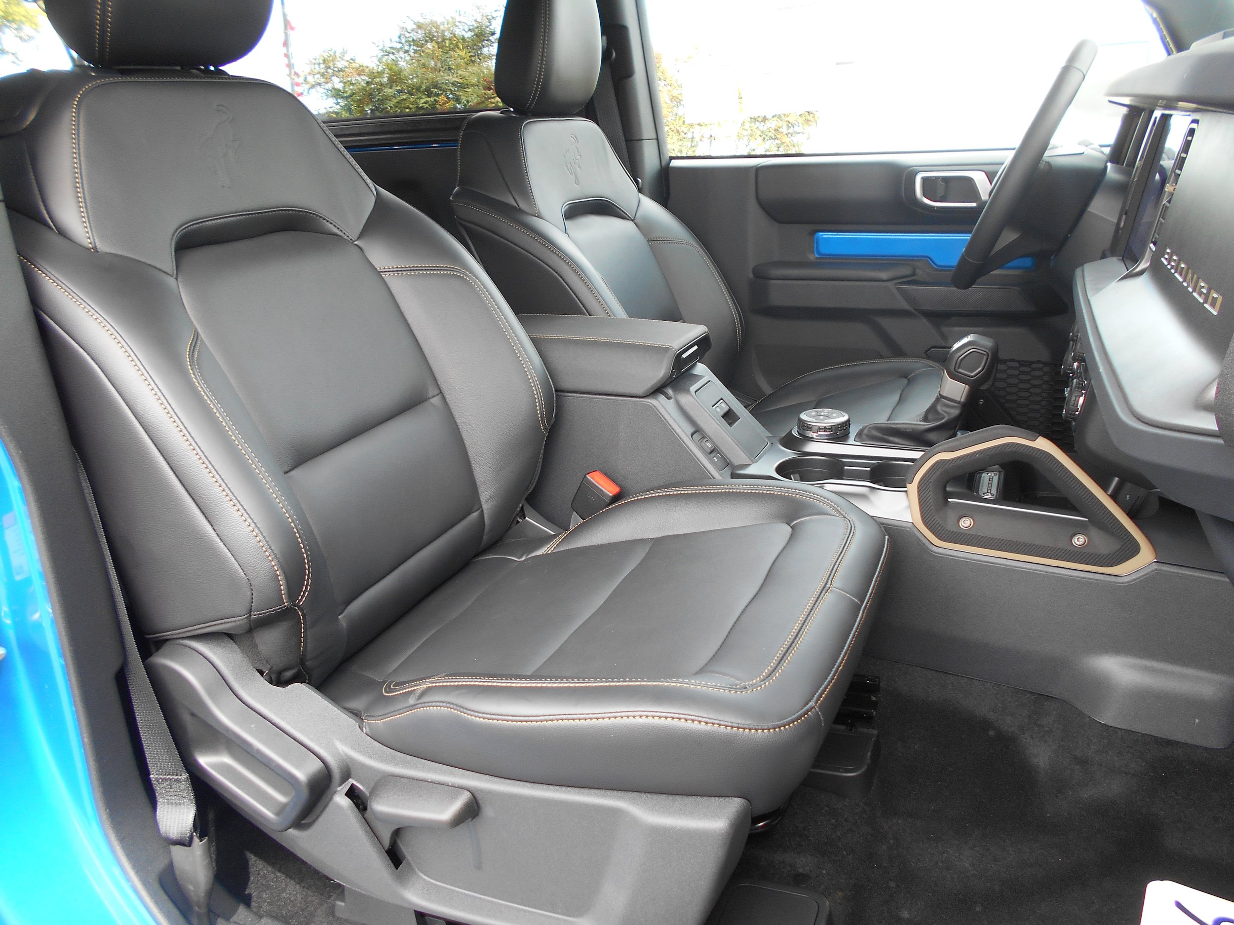 Used 2026 Ford Bronco Badlands AWD/4WD image 7