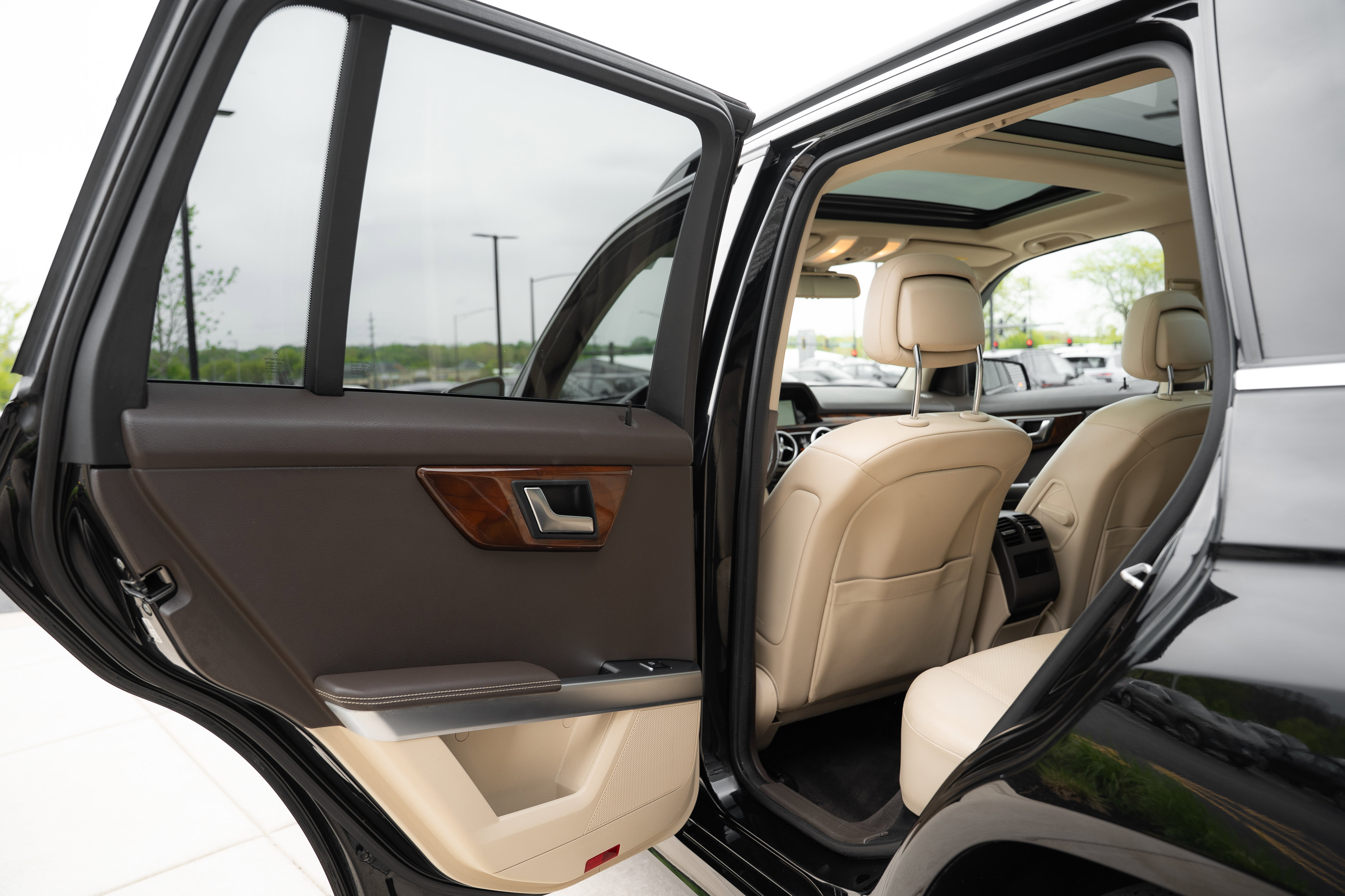 Used 2015 Mercedes-Benz GLK 350 4MATIC image 26