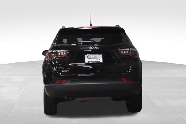 New 2026 Jeep Compass Latitude image 8