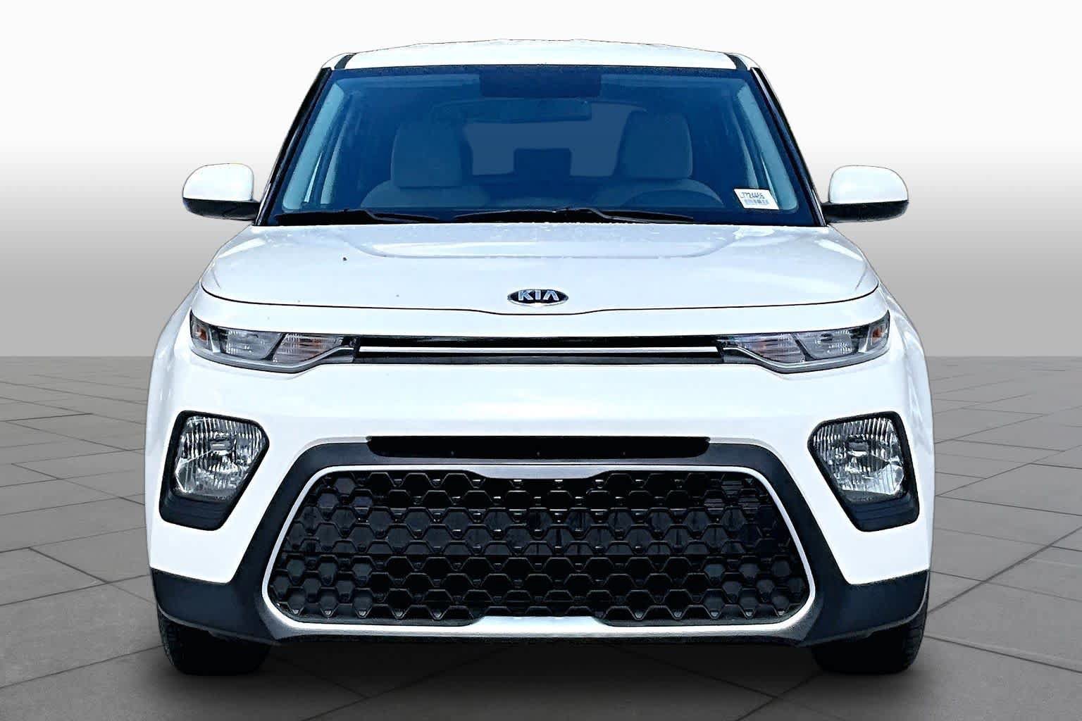 Used 2020 Kia Soul LX FWD image 4