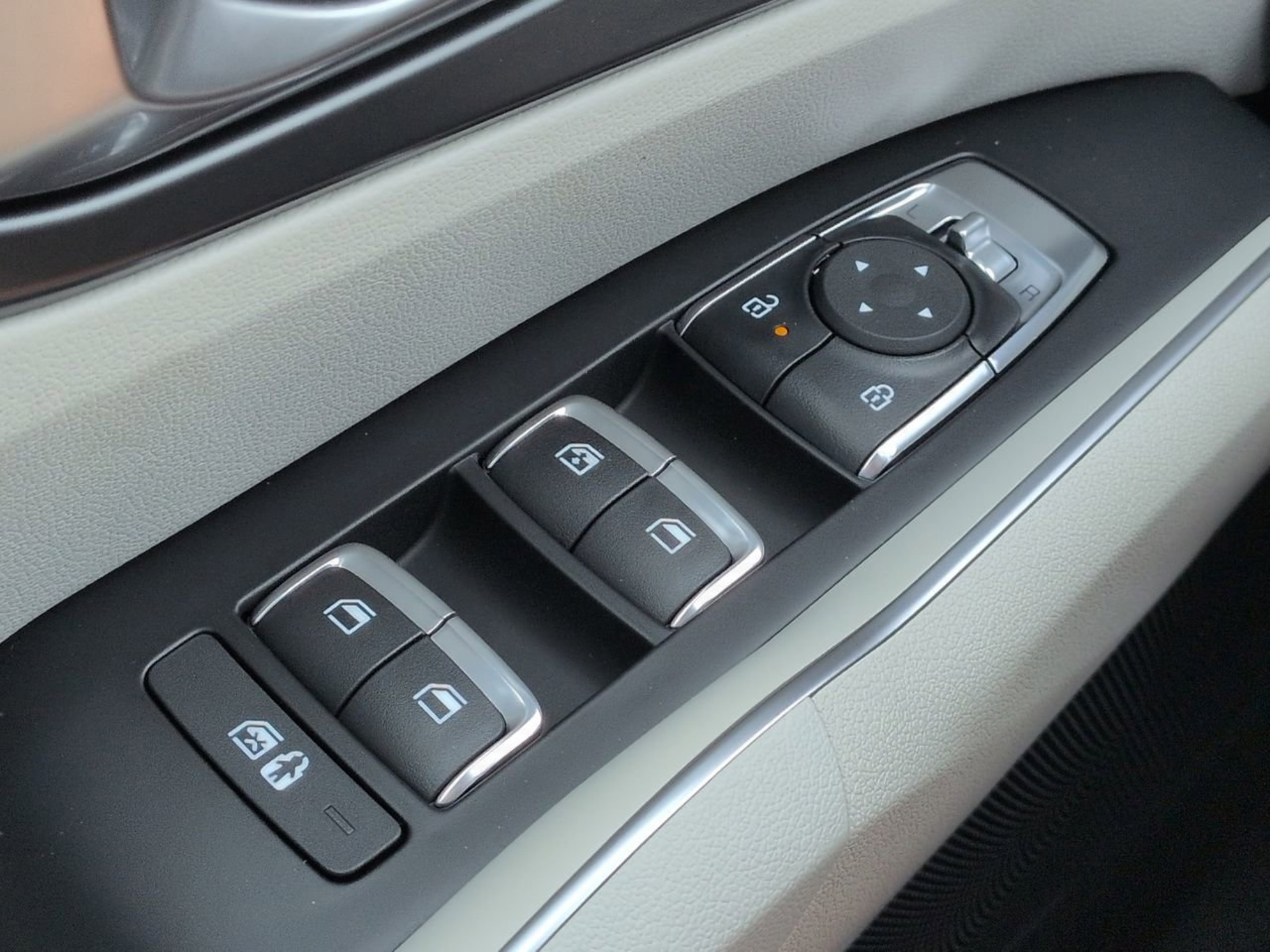 New 2026 Kia Sorento S w/ S Panoramic Sunroof Package FWD image 29