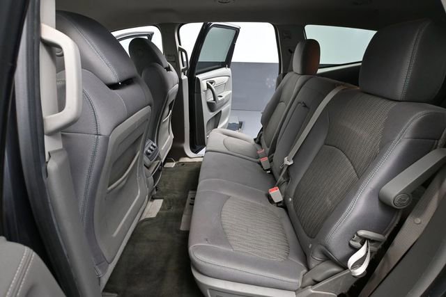 Used 2015 Chevrolet Traverse LS AWD/4WD image 34