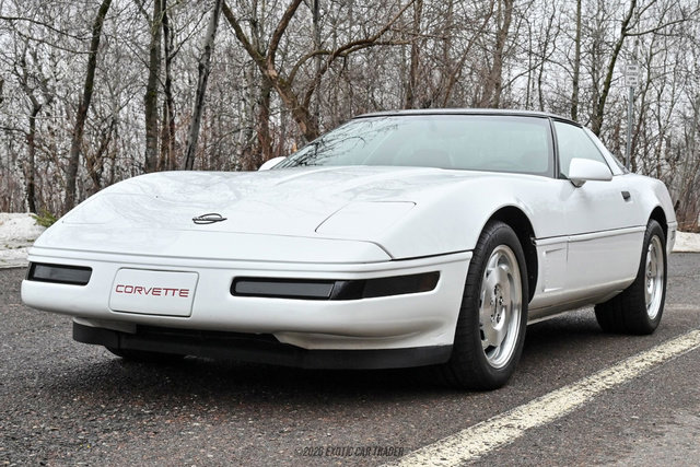 Used 1995 Chevrolet Corvette Coupe image 14