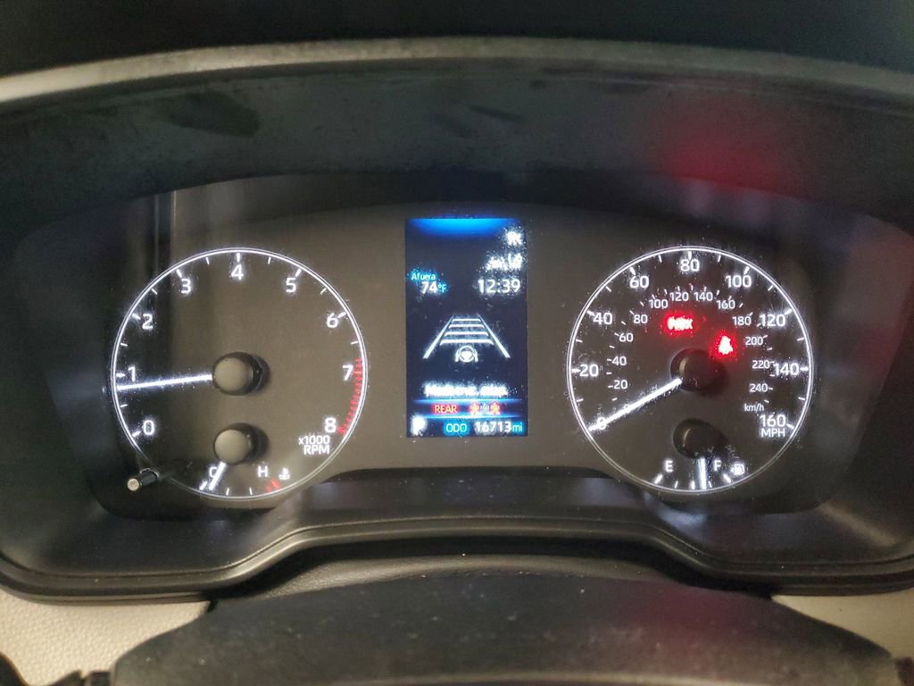 Certified 2023 Toyota Corolla Cross LE image 22